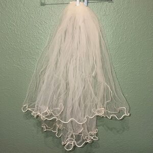 Vintage veil wedding vail possibly vintage